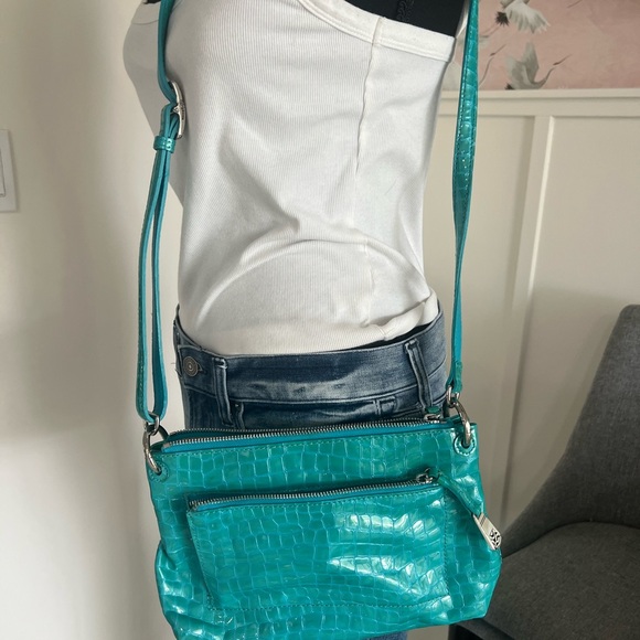 BRIGHTON Bria Croc Embossed teal CROSSBODY MESSENGER PURSE CLUTCH - Picture 1 of 14